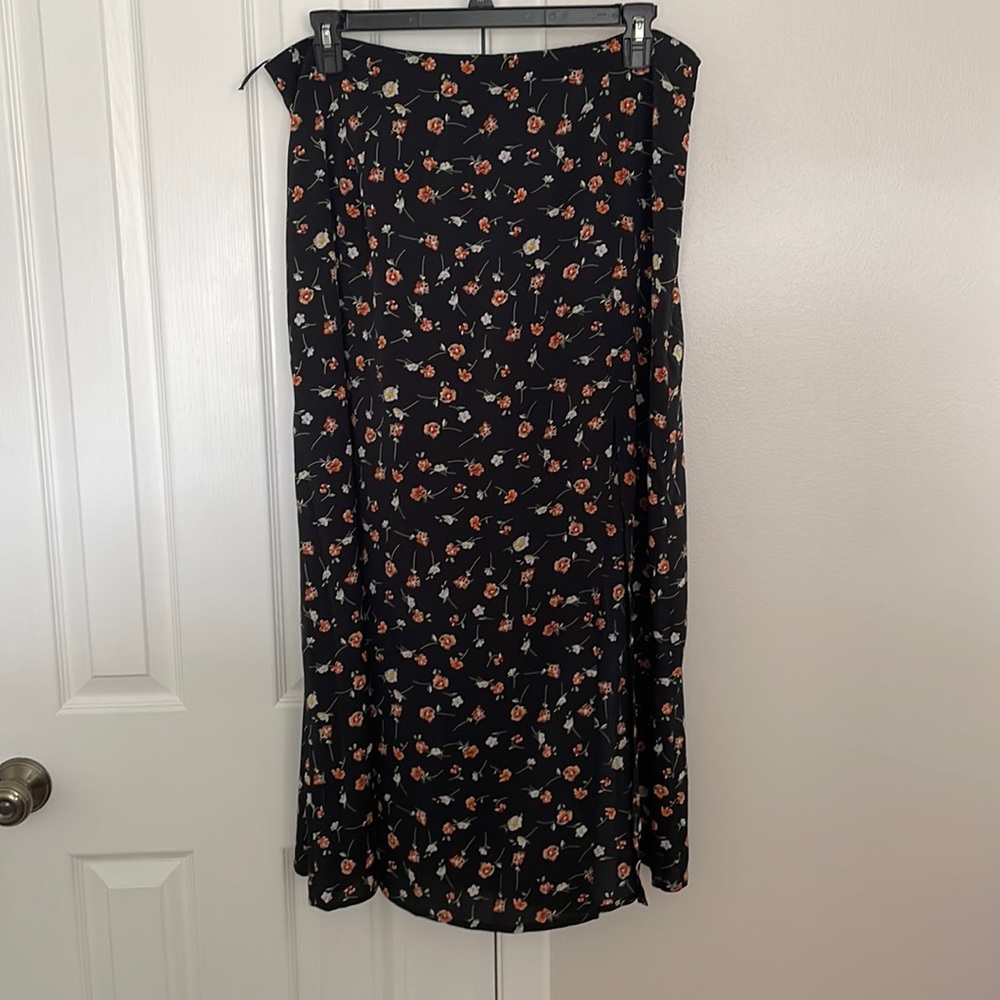 90’s style midi skirt with mid thigh slit